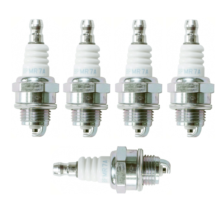 Bougie d'allumage NGK pour débroussailleuse, tronçonneuse. Type BPMR7A. Par 2
