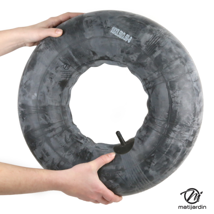 Chambre à air spéciale motoculture. 18 x 850 x 8. Valve droite. Par 2