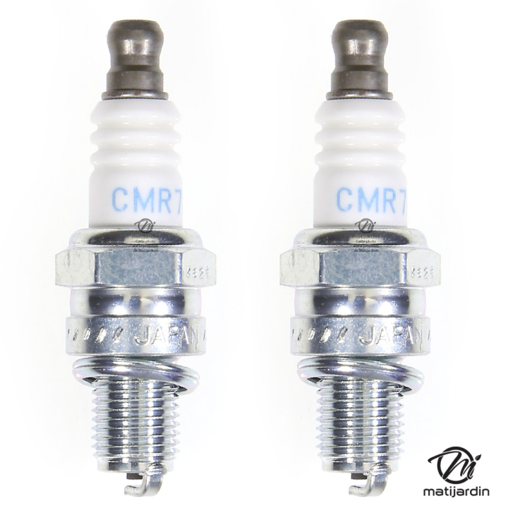 Bougie NGK modèle CMR7H. Par 2