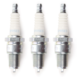 Bougie NGK modèle BMR6A. Par 2