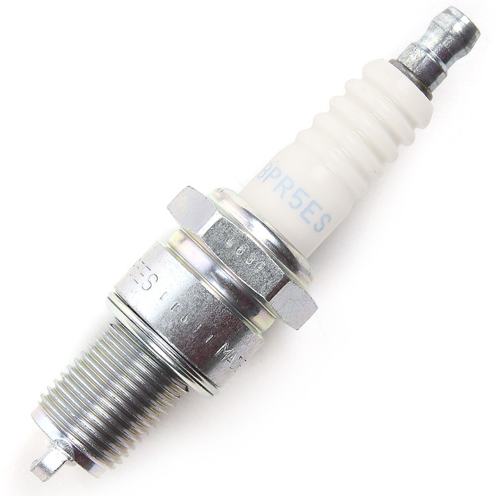 Bougie d'allumage BPR5ES NGK