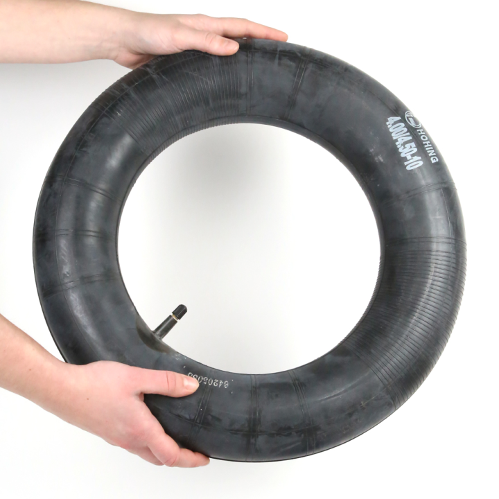 Chambre à air spéciale motoculture. 400 x 10. Valve droite
