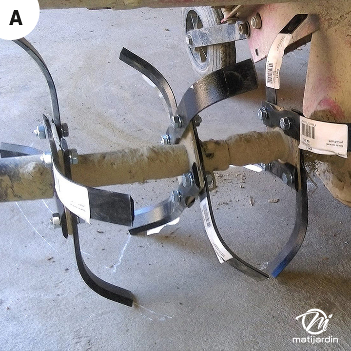 Outils, couteaux de fraises universels réversibles. Type bineur. Longueur : 190 mm