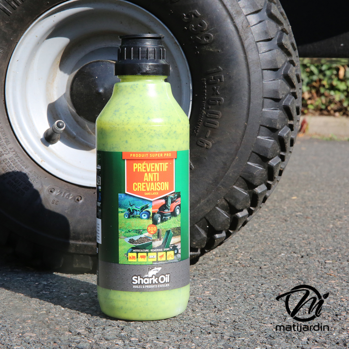 Produit préventif anti crevaison pour roue de tondeuse. Flacon 500 ml