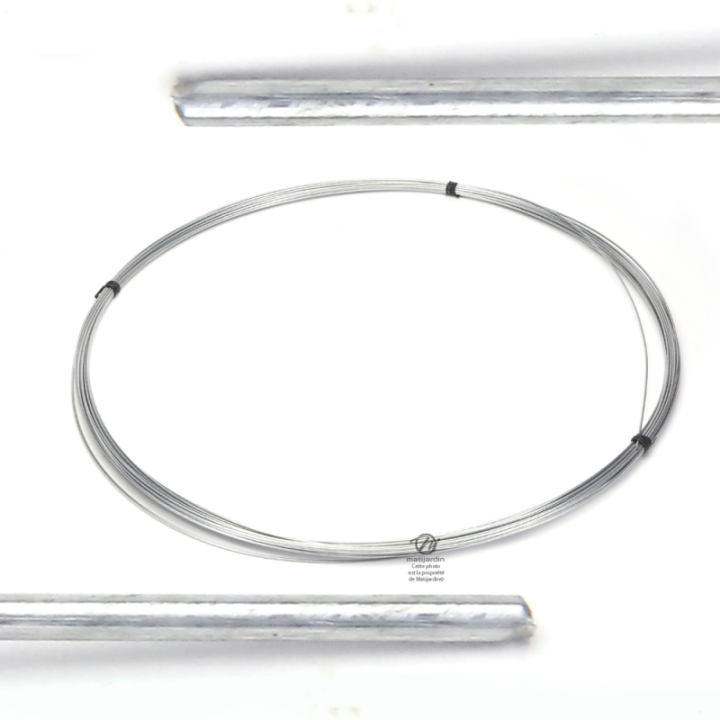 Câble souple, corde à piano. Diamètre 1,8 mm. Rouleau 30 m