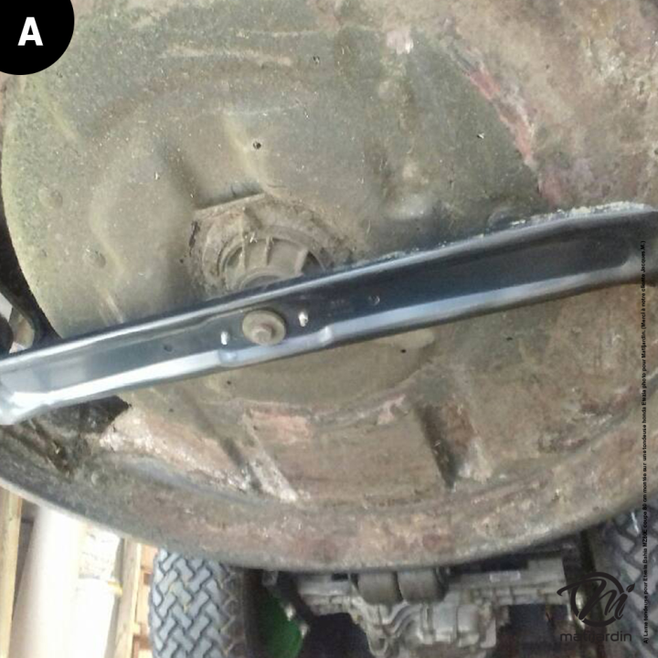 Lame tondeuse pour Etesia Bahia. N° MZ80E. Coupe 80 cm