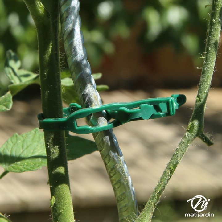 Attache tuteur universel 173 mm par 40. Spear & Jackson