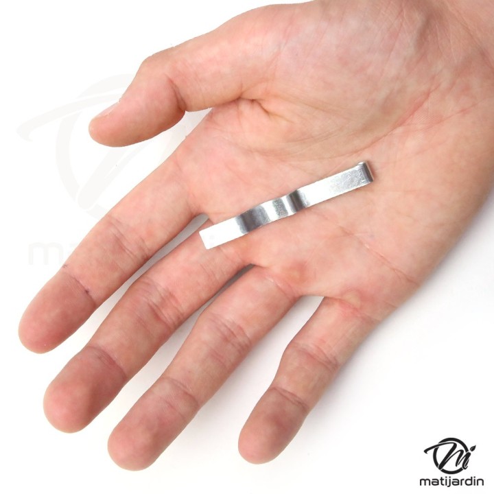 Ressort lame pour tronçonneuse Stihl MS201T