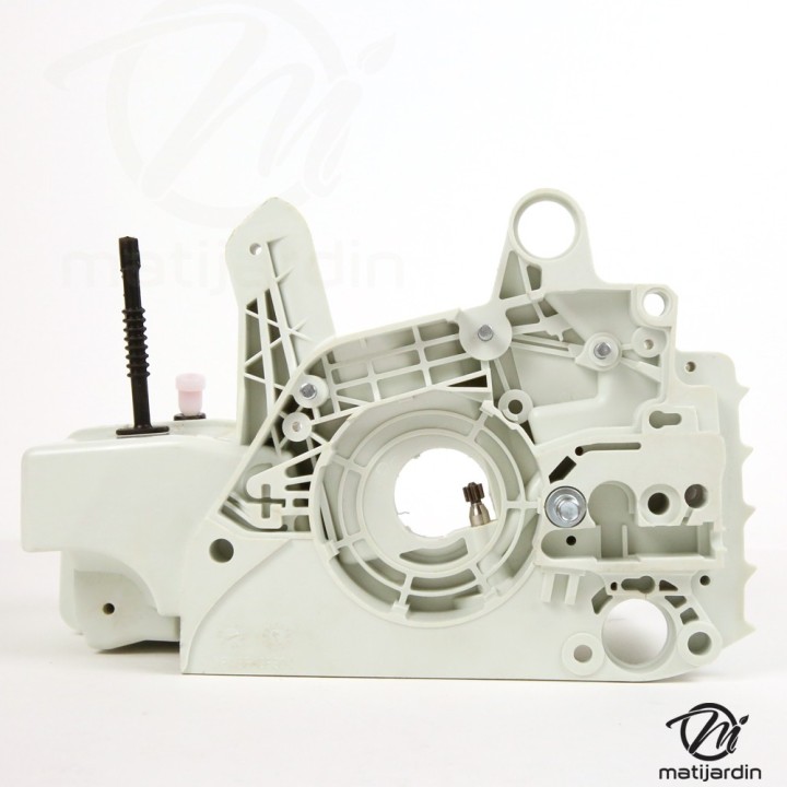 Carter moteur pour tronçonneuse Stihl 023 MS230