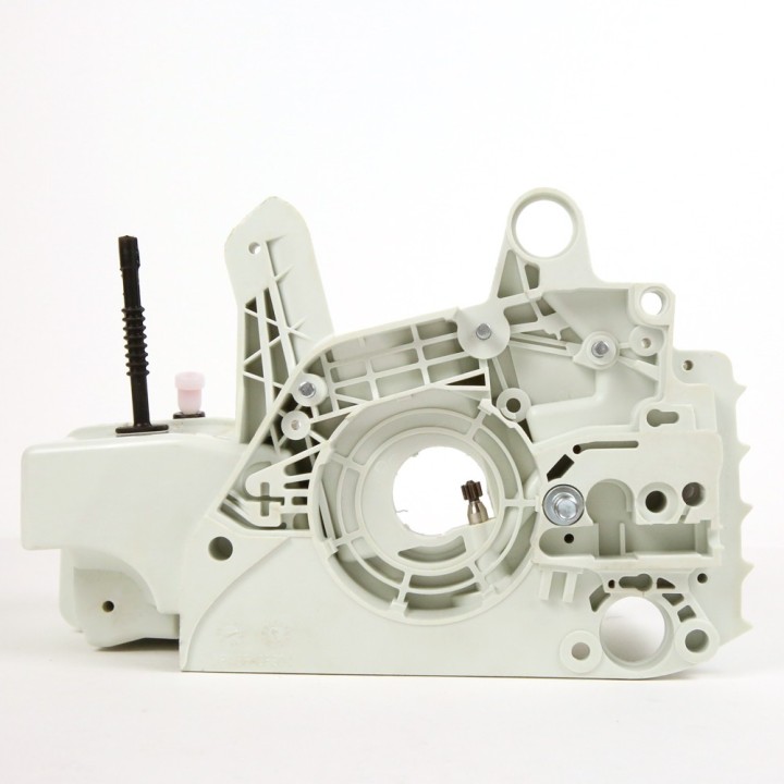 Carter moteur pour tronçonneuse Stihl 023 MS230