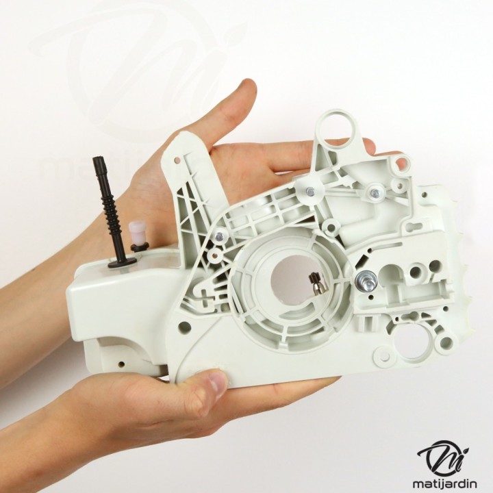 Carter moteur pour tronçonneuse Stihl 023 MS230