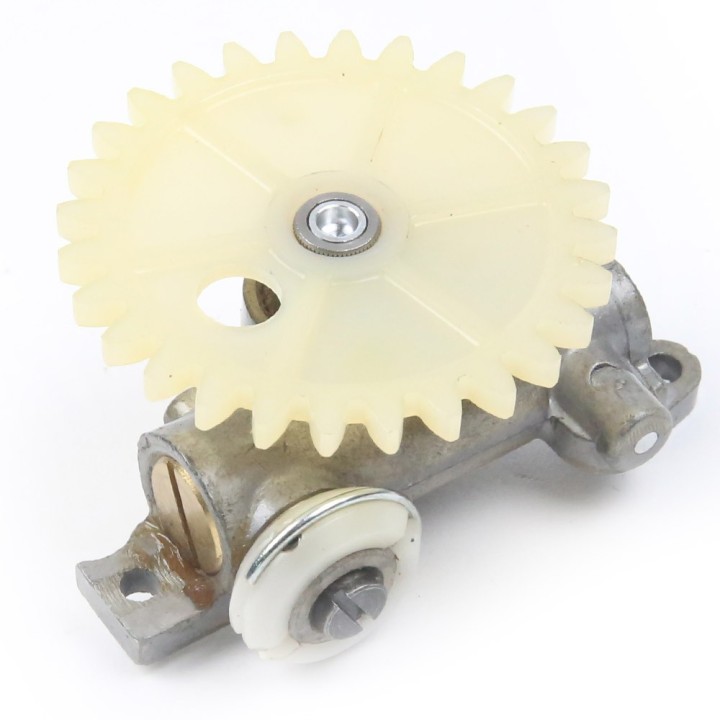 Pompe à huile pour tronçonneuse Stihl 045AV 056AV. Ancien modèle