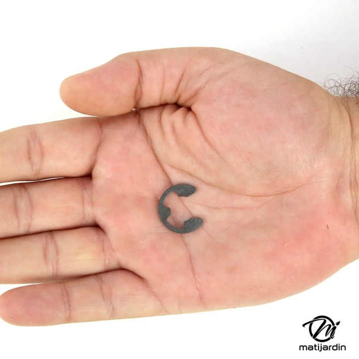 Circlip pignon pour tronçonneuse Stihl MS381 MS382