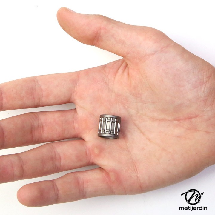 Cage à aiguilles pour tronçonneuse Stihl 042 048