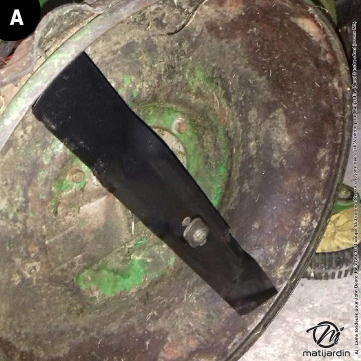 Lame tondeuse pour John Deere JS63. N° GC00344. Coupe 53,3 cm