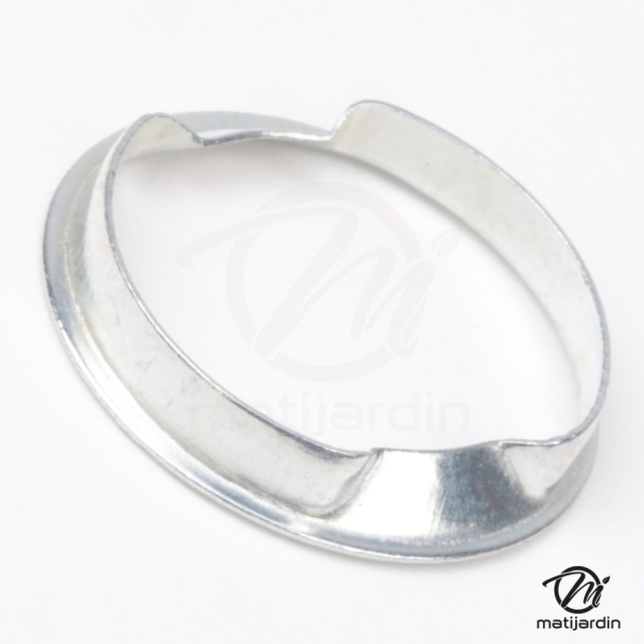 Douille du coude d'aspiration pour tronçonneuse Stihl 064 MS640