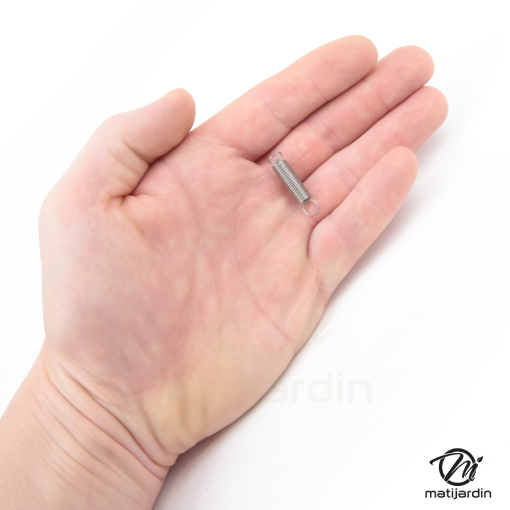 Ressort de régulateur pour moteur Tecumseh. N° 31386