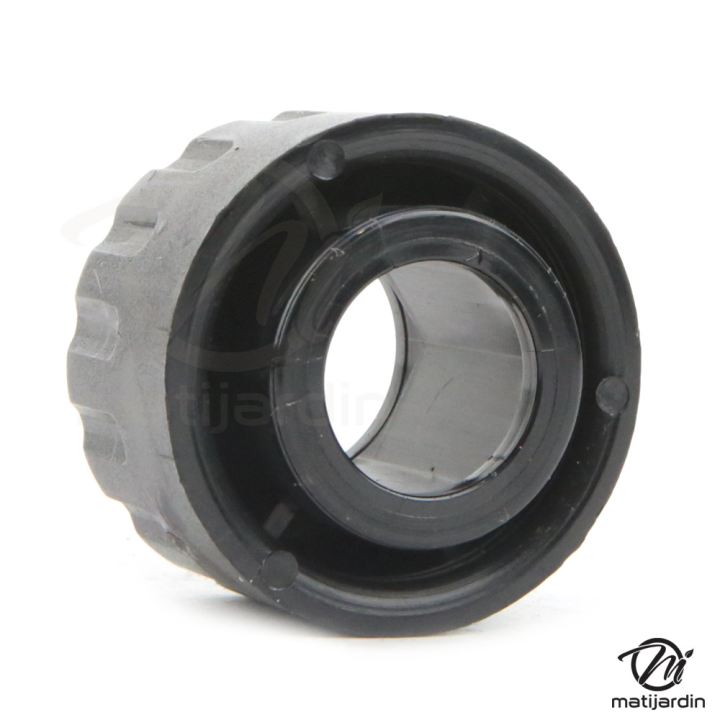 Ecrou plastique pour insert tête débroussailleuse piuma