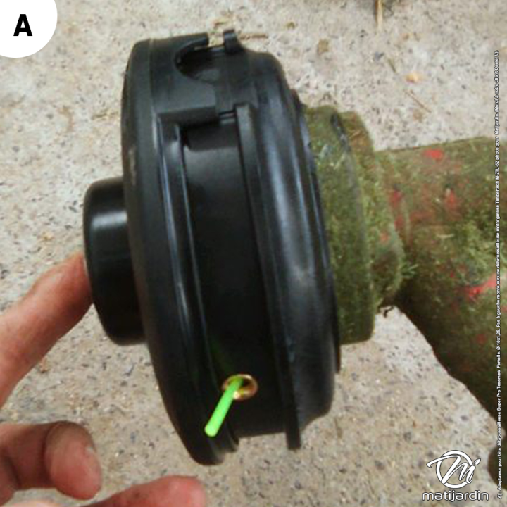 Adaptateur pour tête débroussailleuse Tecomec. Femelle. Ø 10x1,25. Pas à gauche