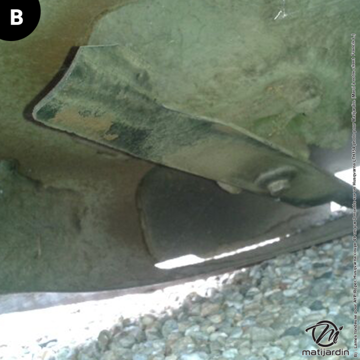 Lame tondeuse pour Husqvarna LT151. N° 532 13 84-97. Coupe 49 cm