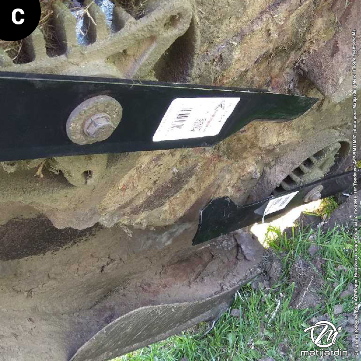 Lame tondeuse pour Husqvarna LTH151. N° 532 12 78-42. Coupe 49 cm