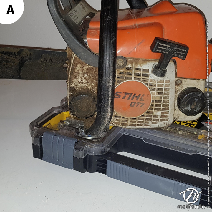 Chaîne Kerwood pour tronçonneuse 3/8" 1,1 mm. 44 maillons. Gouge profil demi carré