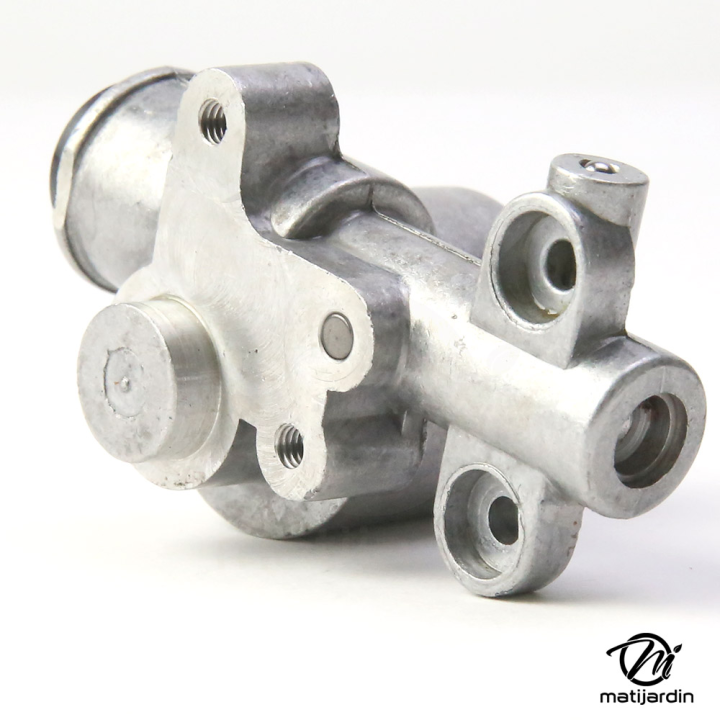 Pompe à huile pour tronçonneuse Stihl S10