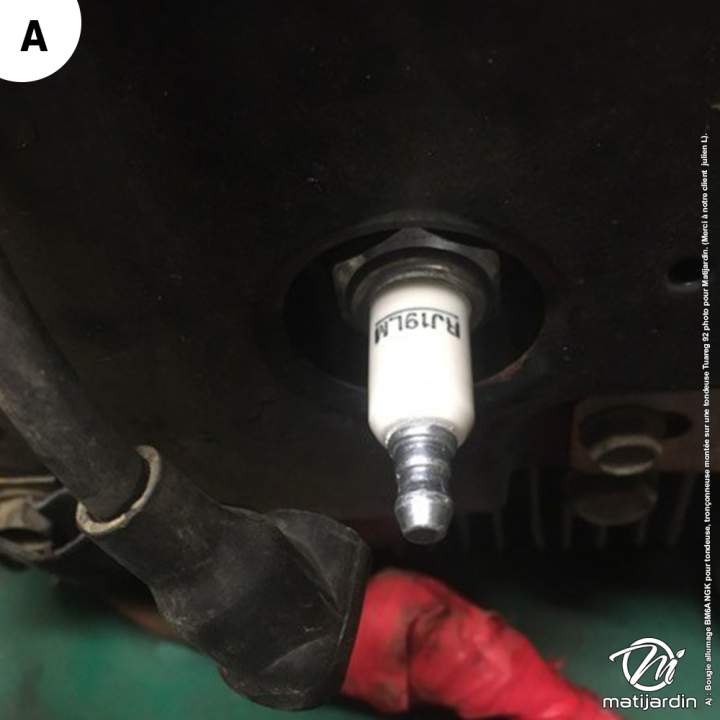 Bougie d'allumage NGK pour tondeuse, tronçonneuse. Type BM6A