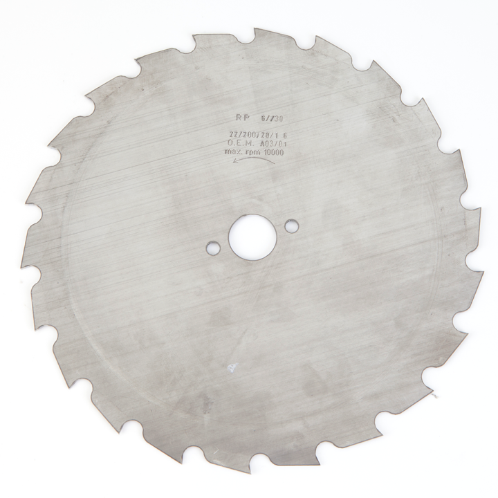 Lame disque 22 dents débroussailleuse. Gouges. Ø 200 mm. Alésage 20 mm. Epaisseur 1,6 mm