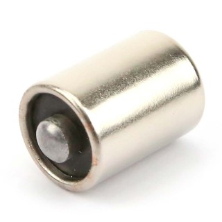 Condensateur pour tondeuse Bosch et Solo.