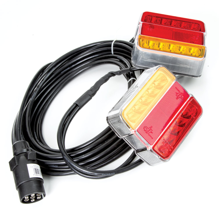 Feux 2 fonctions LED magnétique. 45V. Pour attelage, remorque