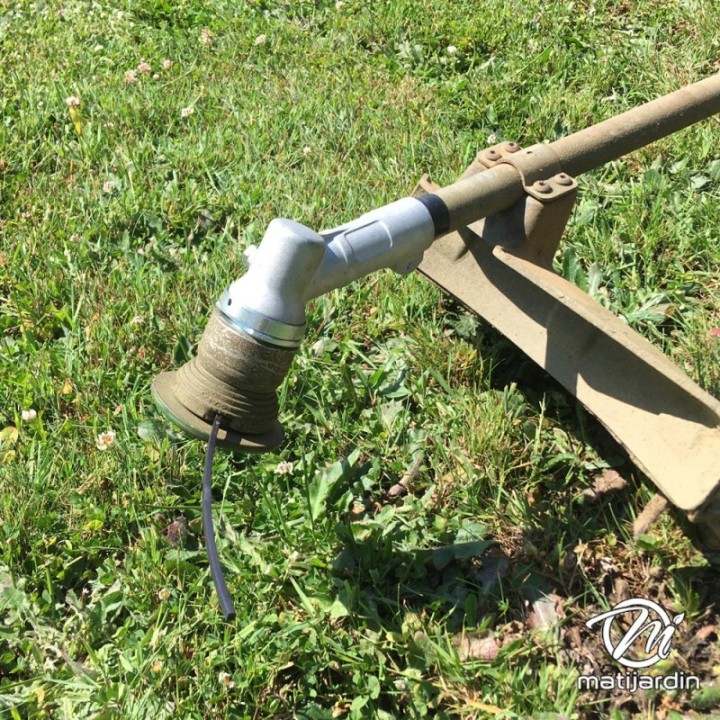 Renvoi d'angle universel débroussailleuse + Adaptateur 10 cannelures