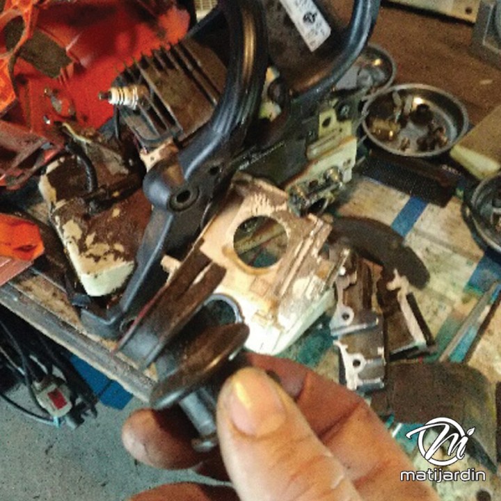 Pipe d'admission pour tronçonneuse Stihl 039 MS390