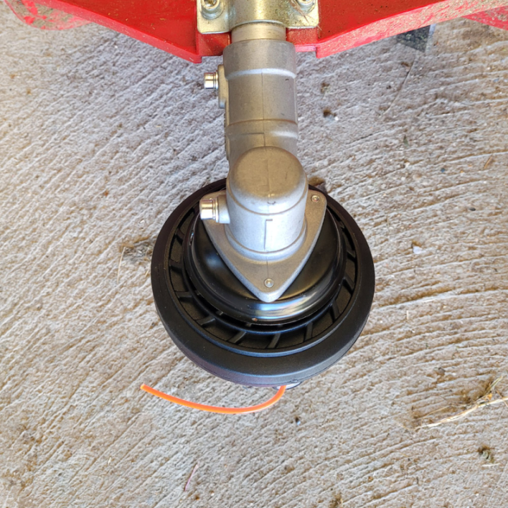 Renvoi d'angle pour débroussailleuse. Tube Ø 26 mm. Carré 6 mm