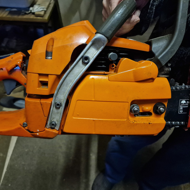 Carter de pignon pour Husqvarna 340 345 346 XP 350 351 353 357 359