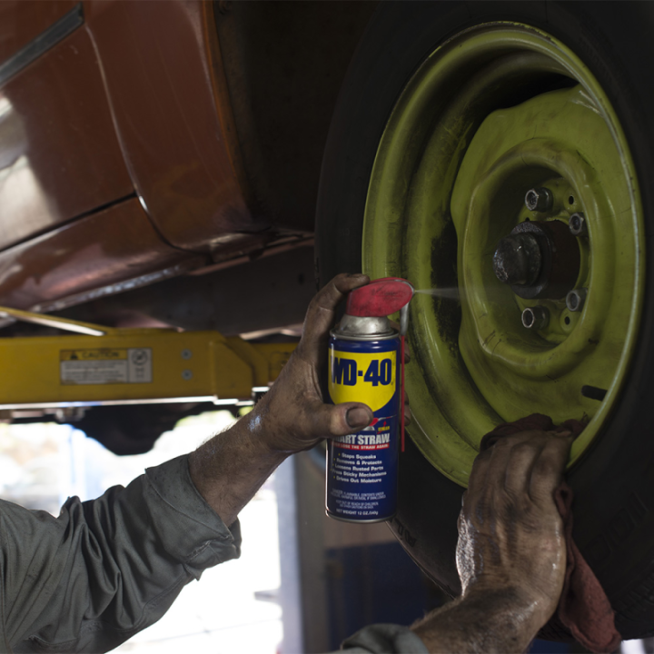 Dégrippant WD40. 500 ml. Nettoyant, dégrippant, lubrifiant. Protège humidité corrosion