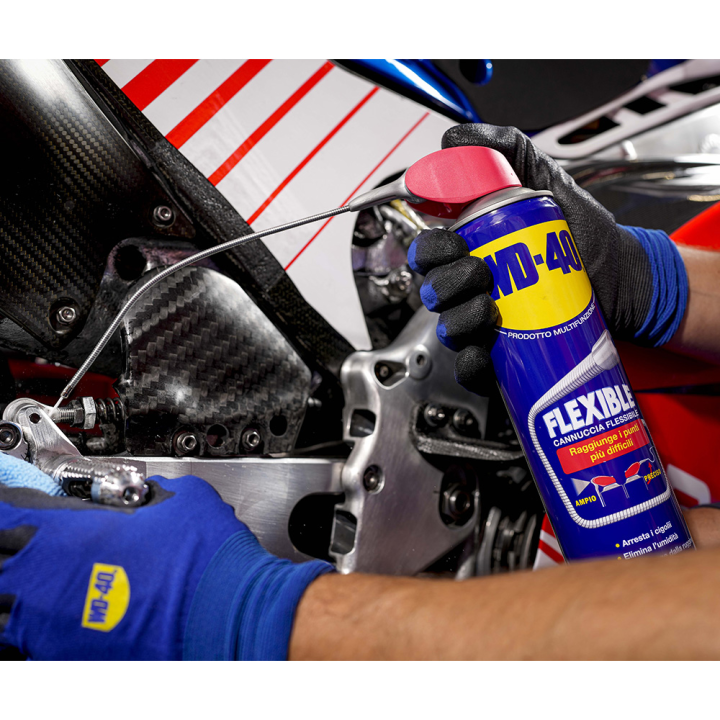 Dégrippant WD40 400 ml avec flexible. Nettoie lubrifie protège humidité corrosion
