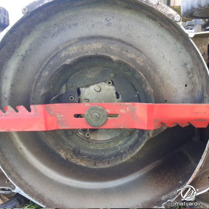 Lame tondeuse universelle mulching Oregon galbée Gator Mulcher 52,7 cm