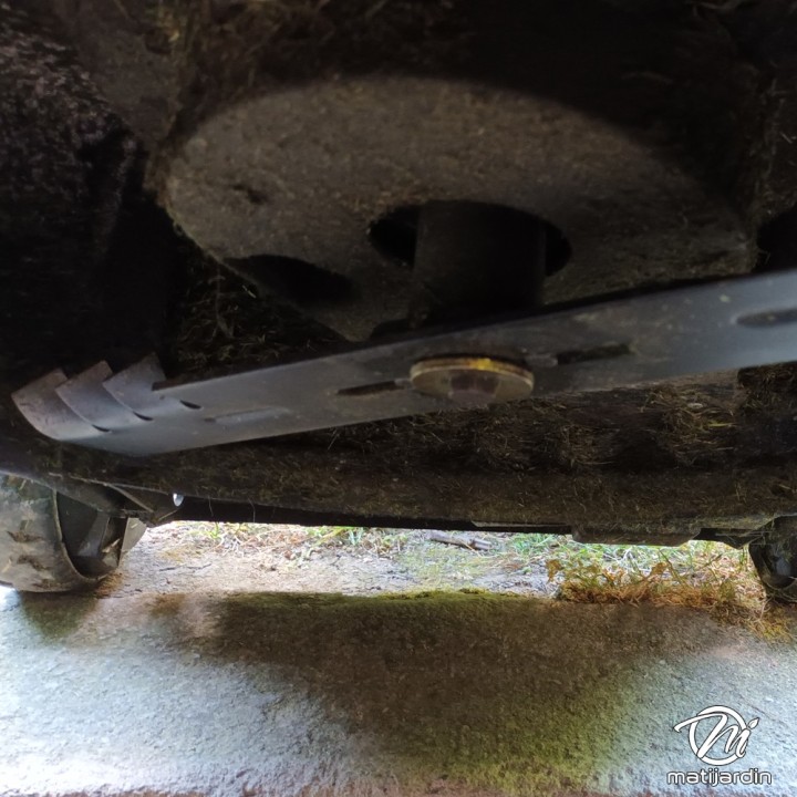 Lame tondeuse universelle mulching Rotary Premium. Coupe 43,2 cm