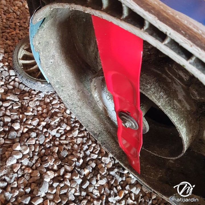 Lame tondeuse pour Honda HR173 72511-VA9-640 coupe 41,8 cm