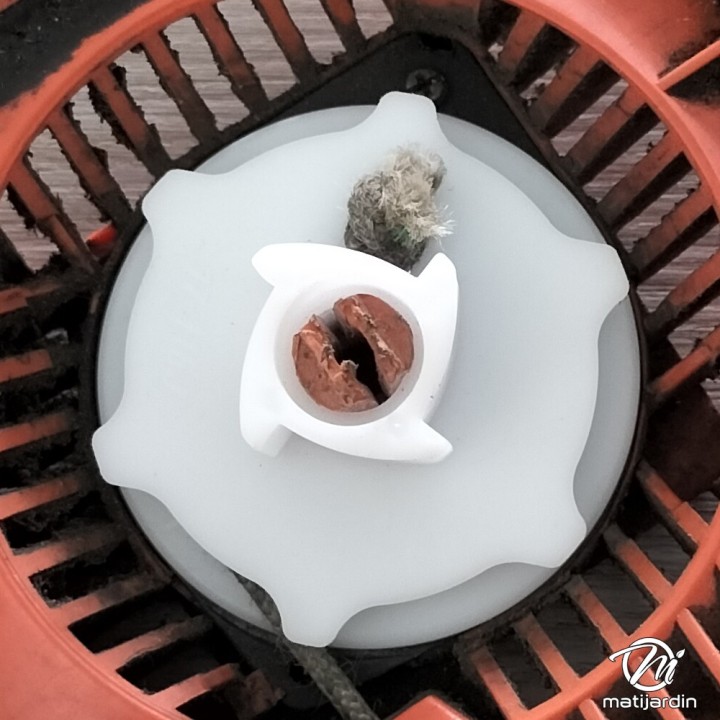 Poulie de lanceur pour tronçonneuse Husqvarna 232, 235, 322, 325. N° origine 5037753-01