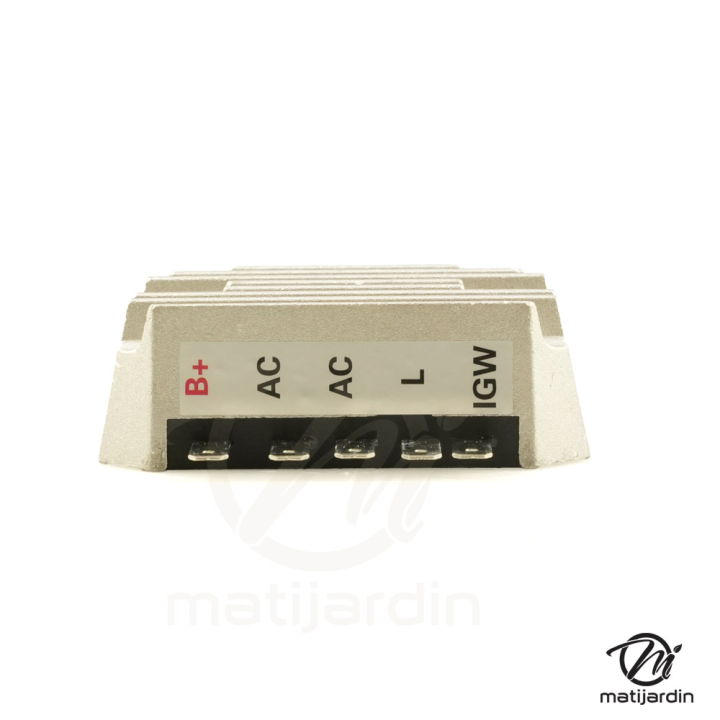 Régulateur de tension pour John Deere AM101406