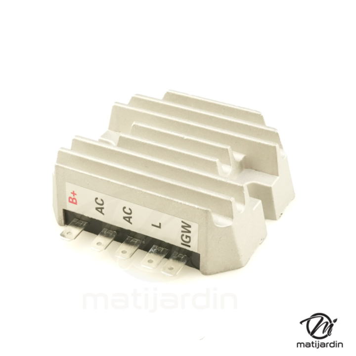 Régulateur de tension pour John Deere AM101406