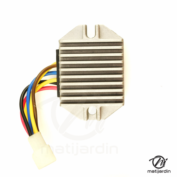 Régulateur de tension pour John Deere AM126304