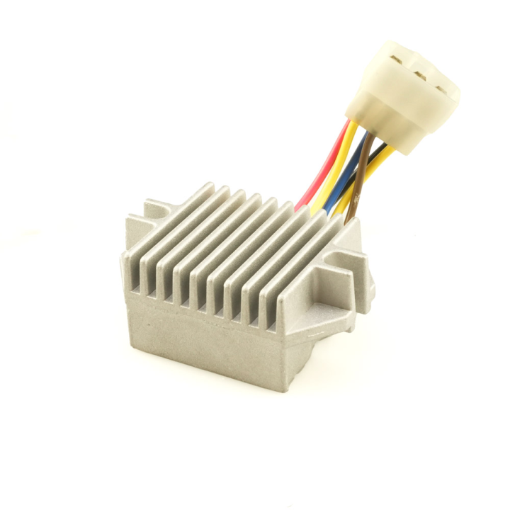 Régulateur de tension pour John Deere AM126304