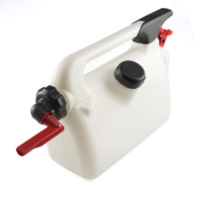 Bidon de 6 litres. Spécial carburant