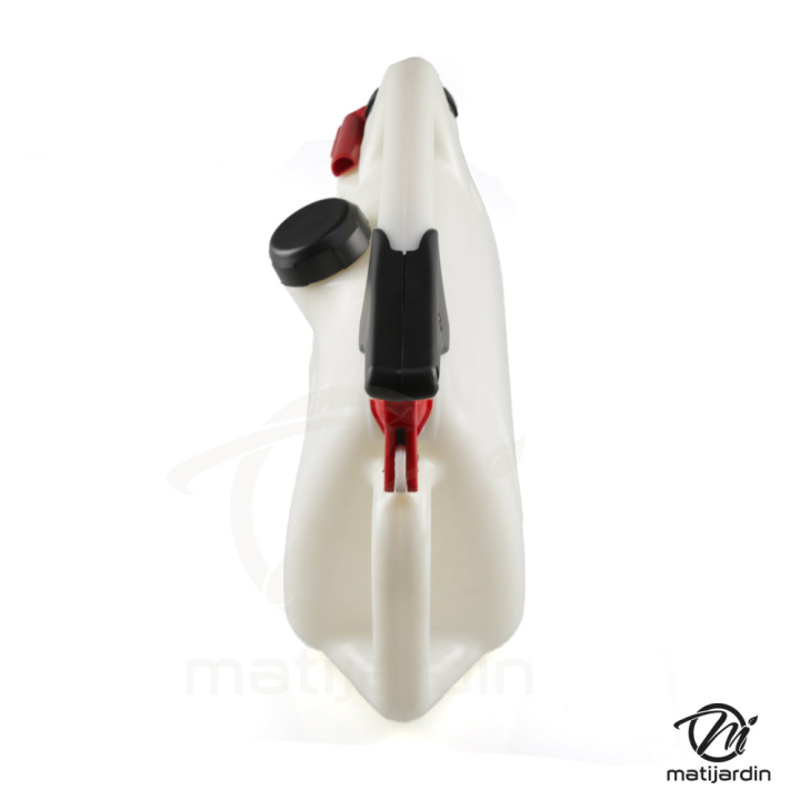 Bidon de 6 litres. Spécial carburant