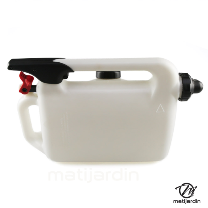 Bidon de 6 litres. Spécial carburant