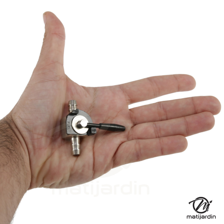 Robinet d'essence universel D7,5mm