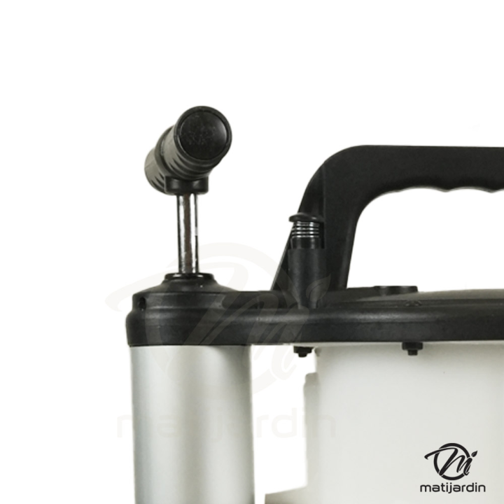 Extracteur d'huile. Pompe pour vidange moteur. 6,5 L